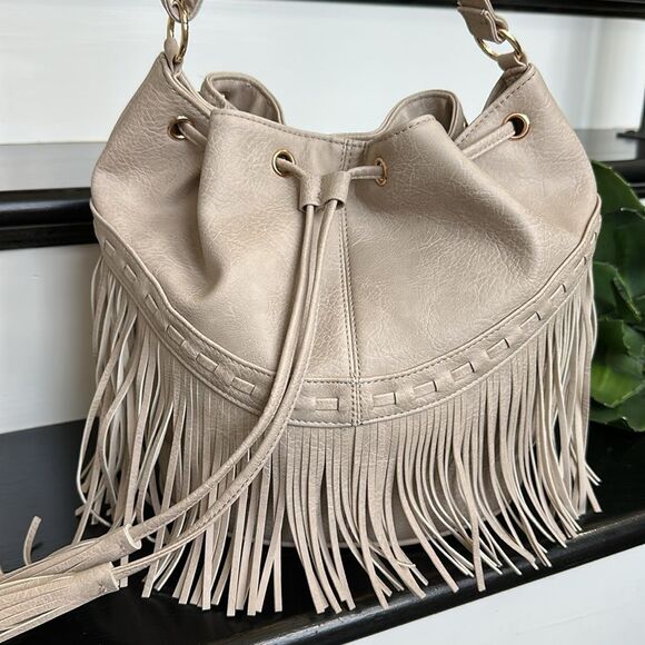 Neutral Vegan Leather Fringe Bucket Crossbody Shoulder Bag bucket, drawstring - Picture 3 of 10